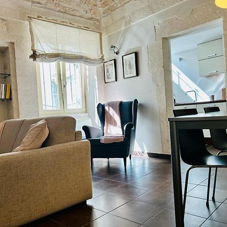 A Casa Di Laura Apartment Martina Franca Bagian luar foto